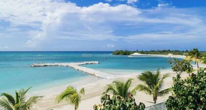 Ocho Rios Jamaica. 4 bedrooms 3.5 baths at the Marina Villas- up to 8 guests
