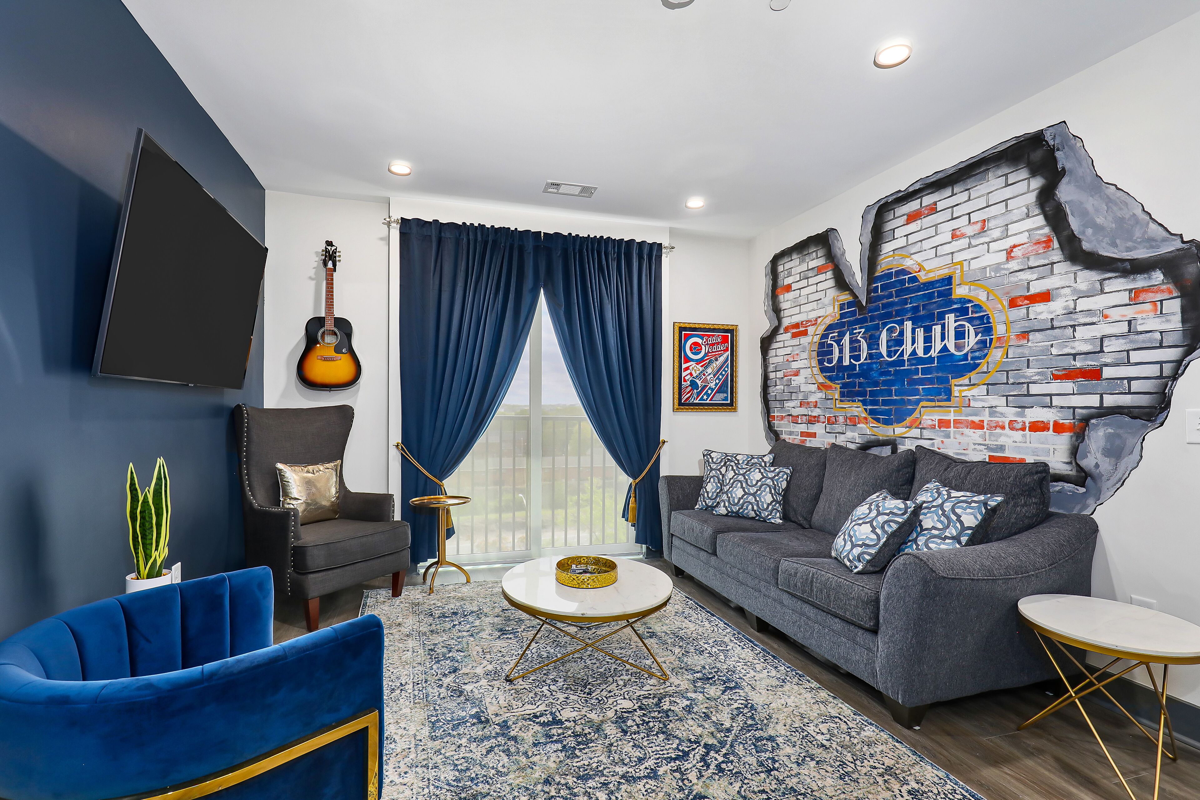 Muse | Rockstar downtown condo with private balcony, central AC & gym
