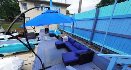 #1 Right on the lake! two piers! Great fishing!