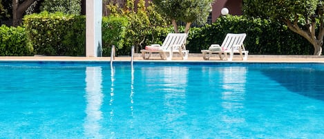 Piscine extérieure