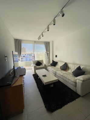 Smart TV - Complete Apartament in Nuñez - Buenos Aires (NUÑEZ)