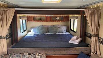 Fer et planche à repasser, Wi-Fi, draps fournis