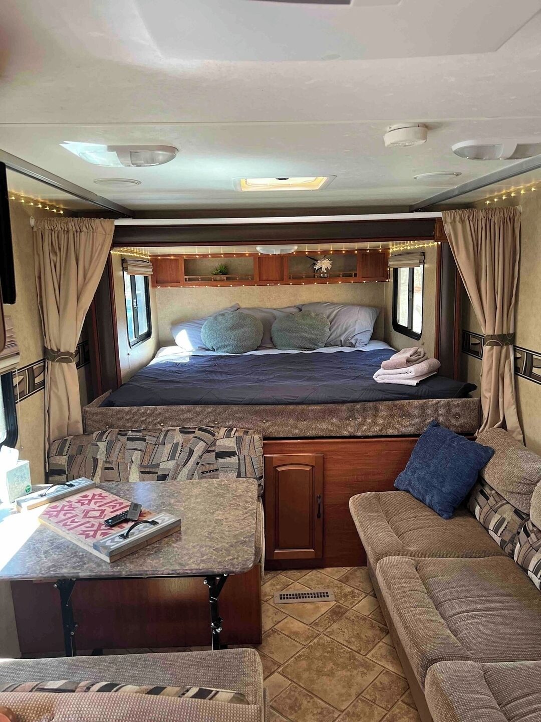 Fer et planche à repasser, Wi-Fi, draps fournis