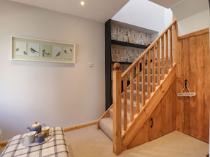 Cottage | 1 bedroom, individually decorated, individually furnished, free WiFi - 1 Walkers Barn (Settle)