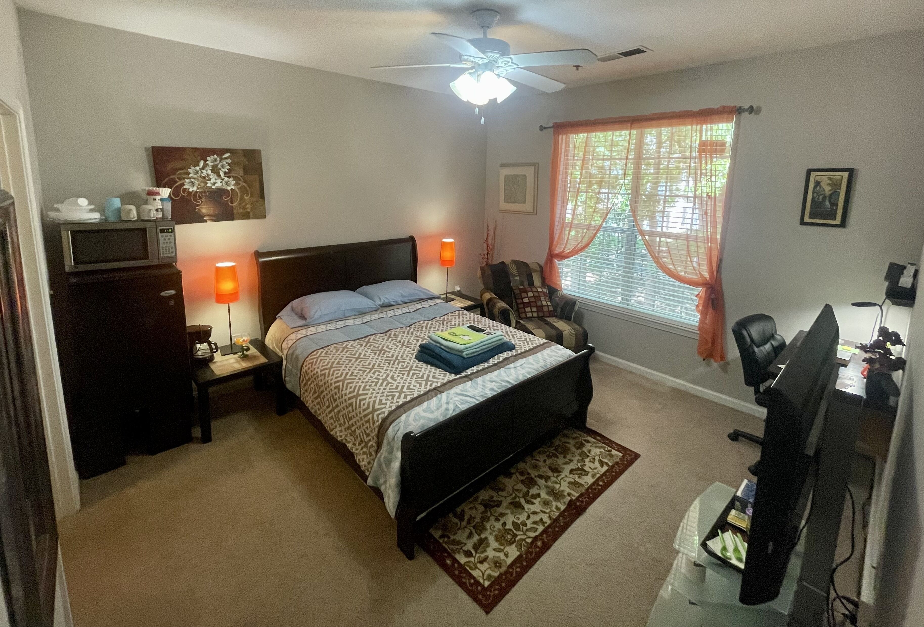 8min from RDU Airport