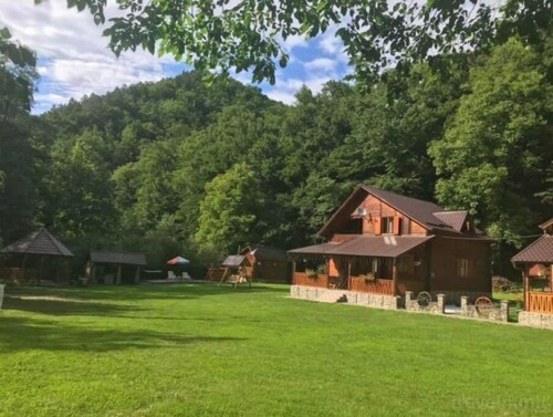 Valea Tonii B&B Strungari