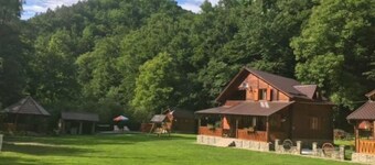 Valea Tonii B&B Strungari