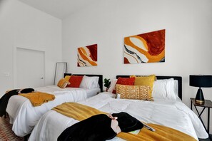 2 bedrooms, desk, iron/ironing board, free WiFi