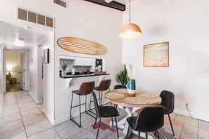 Dining - Surf Shanty-Two Bedroom Condo – Walking Distance to Beach! (Miramar Beach)