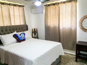 3 camere, una scrivania, ferro/asse da stiro, Wi-Fi gratuito