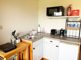 Vorlich Lodge | Cozinha americana privada | Geladeira, micro-ondas, fogão, cooktop