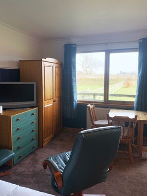 Vorlich Lodge | Living area | 32-inch flat-screen TV with digital channels, TV - Orchard House Lodges (Haddington)