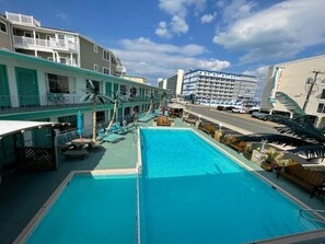 Seasonal outdoor pool, open 9:30 AM to 7:30 PM, pool umbrellas - Bel Air Motel (Wildwood Crest)