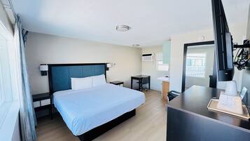 Standard Double Room, Multiple Beds, Non Smoking