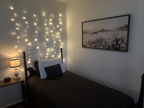 3 chambres, bureau, fer et planche à repasser, Wi-Fi gratuit