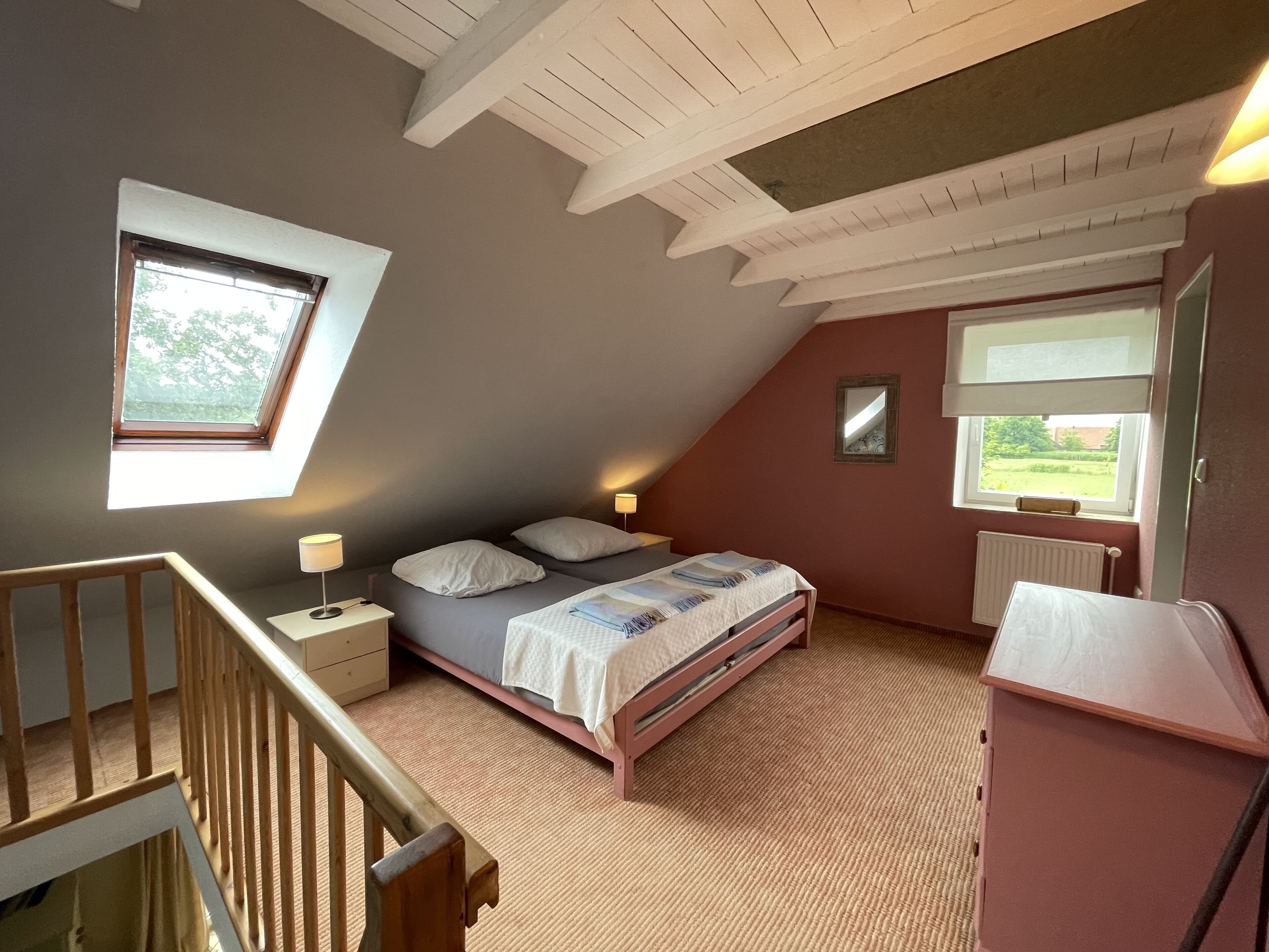 2 Schlafzimmer, Reisekinderbett, kostenloses WLAN