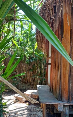 Hypo-allergenic bedding, free WiFi - LULÚ La Bruja Yoga Lodge (Bacalar)