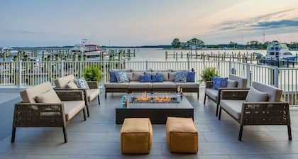 Hyatt Place Kent Narrows & Marina