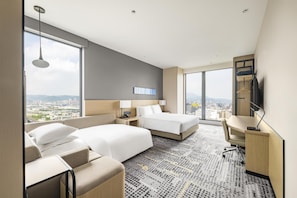 Deluxe Room, 1 King Bed | Hypo-allergenic bedding, down duvets, in-room safe, desk - Hyatt Place New Taipei City Xinzhuang (New Taipei City)