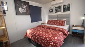 3 soverom, strykejern/-brett og sengetøy