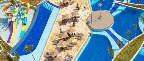 Indoor pool, outdoor pool