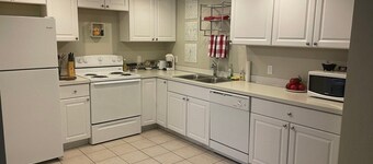 *Sunland Estates* Cozy quiet home