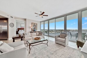 电视、电脑显示器