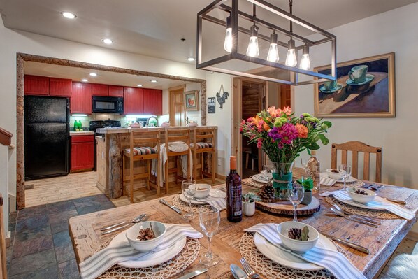 Dining - Luxery Mountain Townhome, Year-Round Recreation + Private Sauna! (Park City)