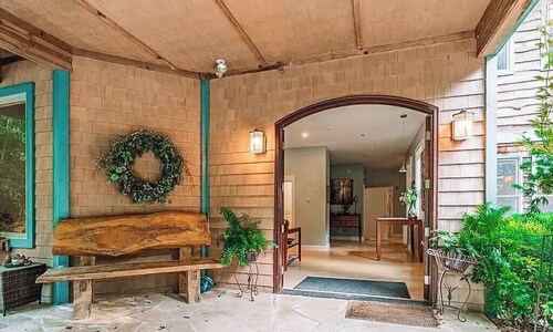 Highlands Retreat 7 Suite Mountain Home