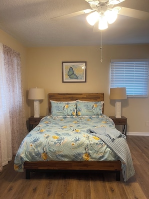 3 chambres, fer et planche à repasser, Wi-Fi, literie fournie