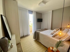 2 bedrooms, WiFi - Cozy and calm appart next to the ocean (Florianópolis)