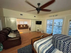 2 bedrooms, iron/ironing board, travel crib, free WiFi