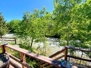 Property grounds - Log Cabin with Hot Tub Overlooking Rock Creek and Beartooth Mountains (Red Lodge)