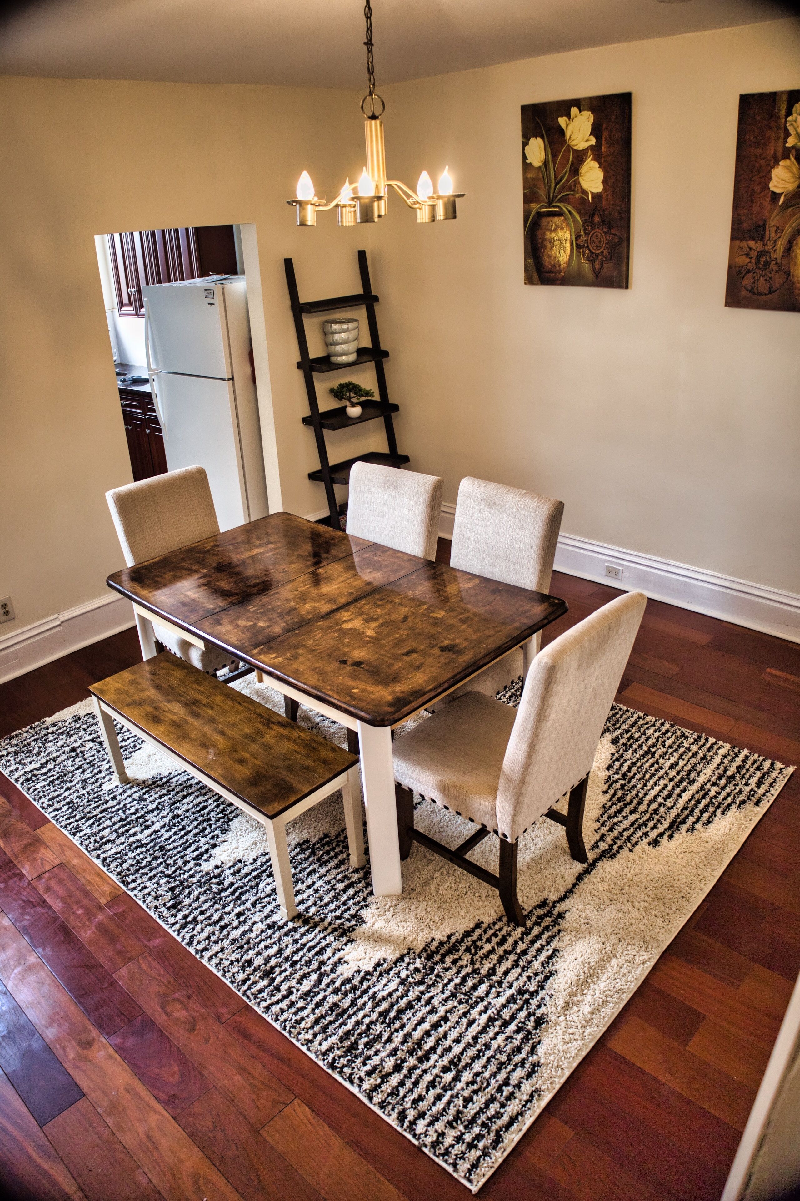 Convenient and Cozy Two Bedroom Townhouse