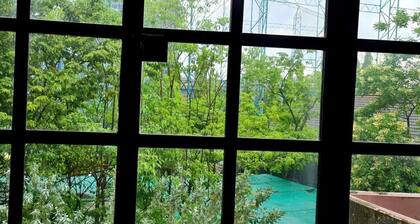 Beautiful 5 Story Family House