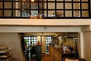Fridge, oven, stovetop, cookware/dishes/utensils - Beautiful 5 Story Family House (Krung Thep Maha Nakhon)