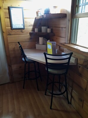 Interior - Cannabis Cabin 2 (with extras) (Luther)