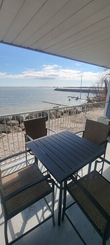 Waterfront condo on Middle Bass Island