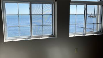 2 多间卧室、WiFi、床单