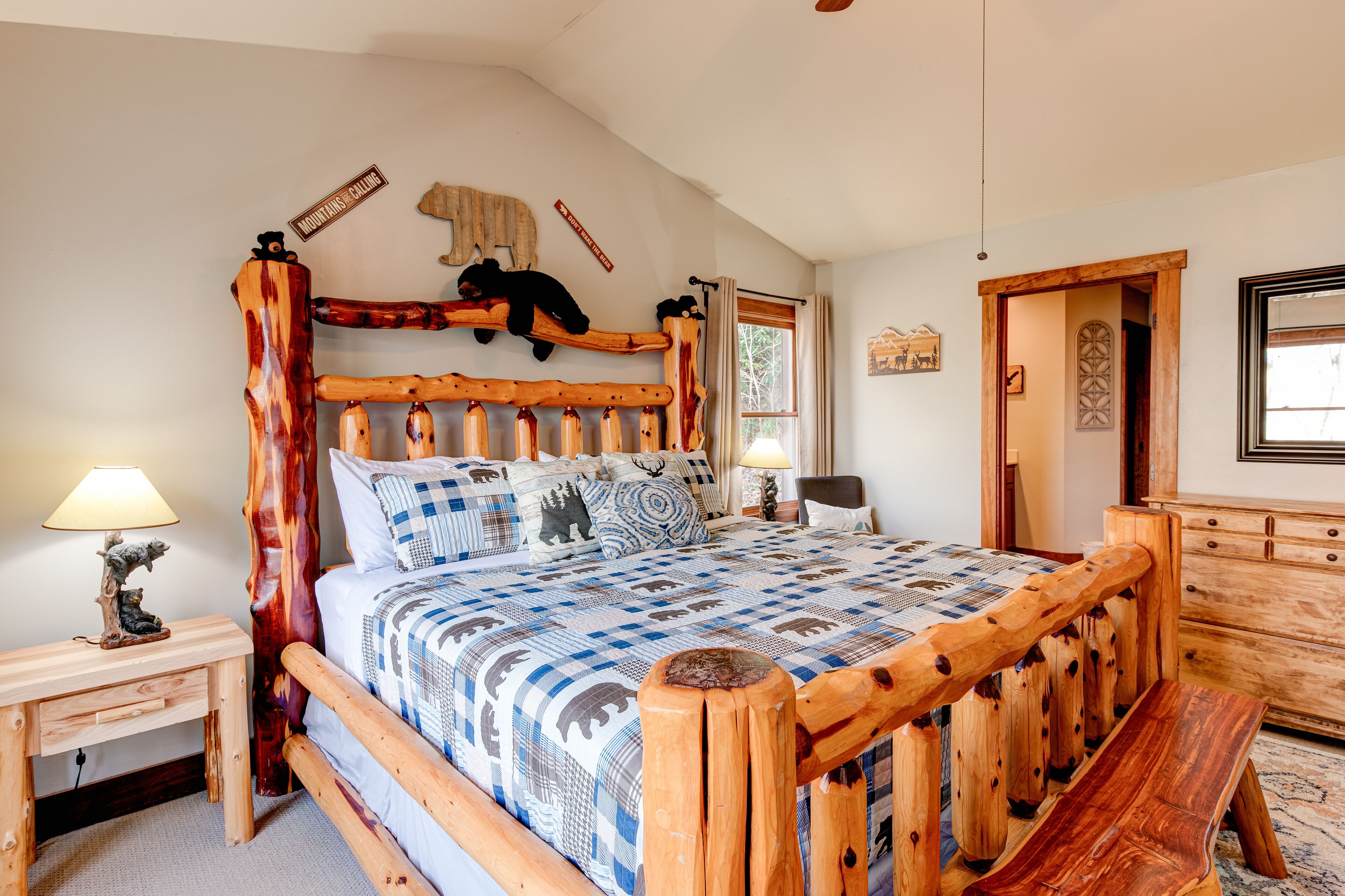 5 dormitorios, escritorio, tabla de planchar con plancha y wifi gratis