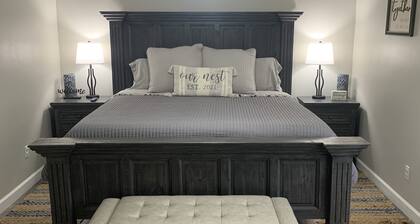 Newly Remodeled Home across the road from Weiss Lake