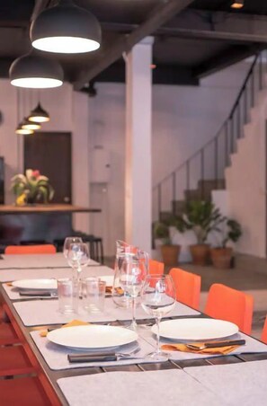 Dining - Beautiful Super Modern Gigantic Designer Home (Krung Thep Maha Nakhon)