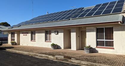 Lucindale Apartments