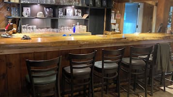 Bar (en la propiedad)