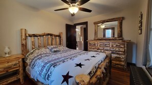4 Schlafzimmer, Bügeleisen/Bügelbrett, kostenloses WLAN, Bettwäsche
