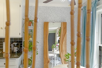 Art + decor; bright kitchen and dining