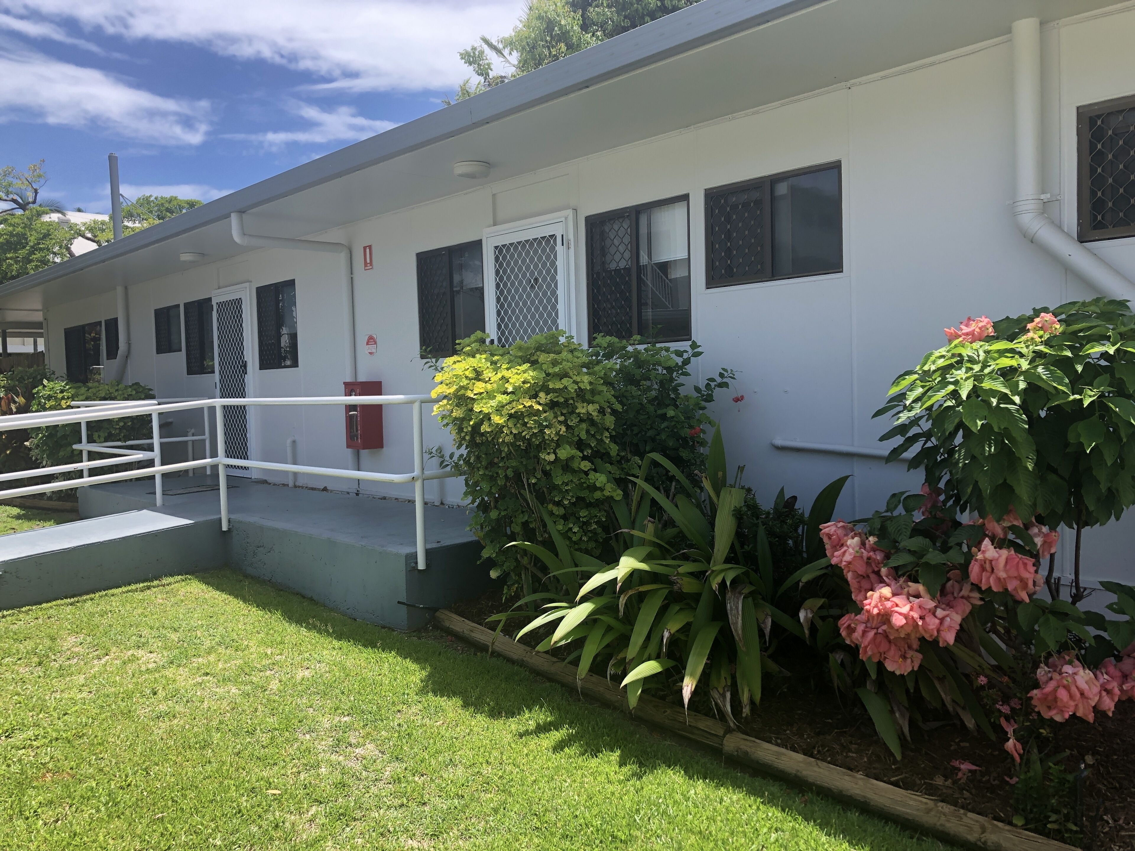 Cocos Holiday Apartments — image 27