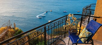 The best apartment - sea views