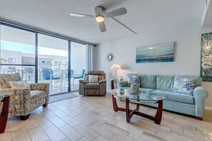 智能電視、壁爐