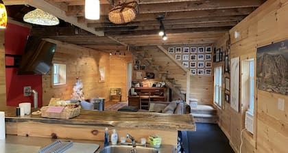 Vermont Cabin - Ski, Hike, Kayak, Leaf Peep - 5mins to Okemo, near quaint towns